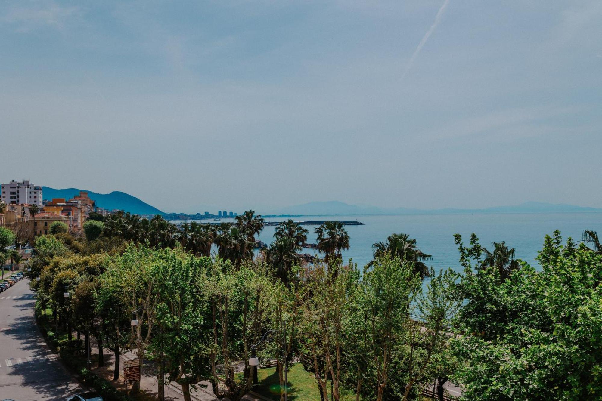 Blue Sea View Apartment Salerno Exteriér fotografie