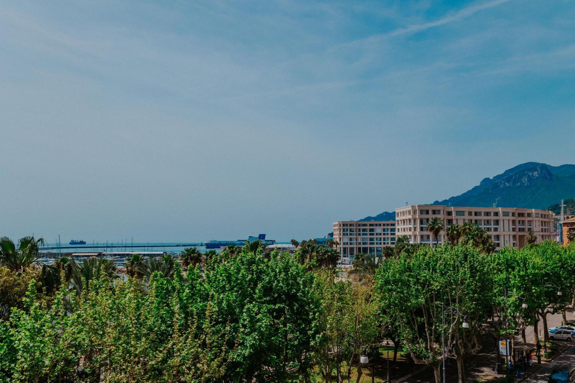 Blue Sea View Apartment Salerno Exteriér fotografie